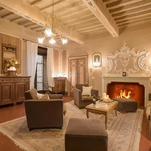 Residenza Fabroni 2*, Montepulciano Stazione Itália